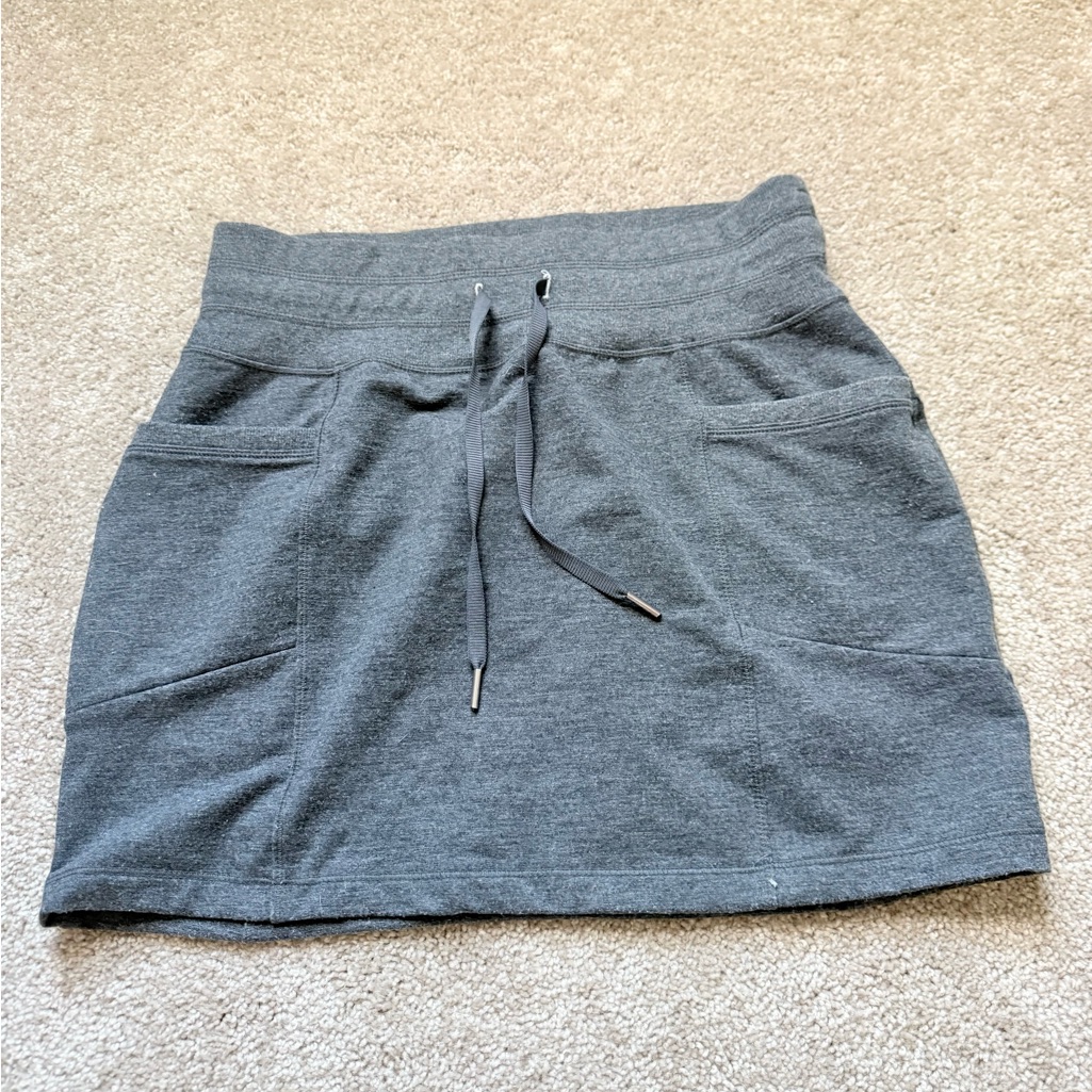 Calia By Carrie Underwood | French Terry Skirt Size Medium